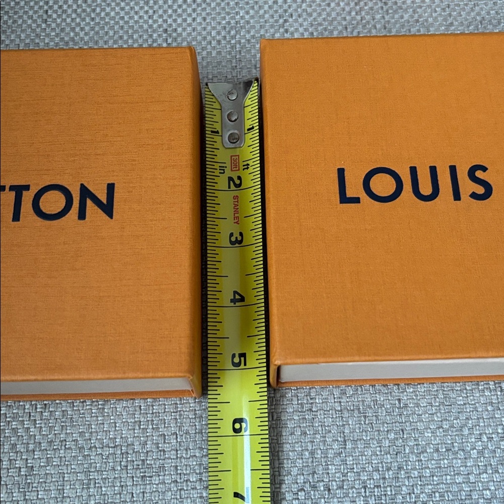 Louis Vuitton Bold Orange Box Set - Picture 6 of 9